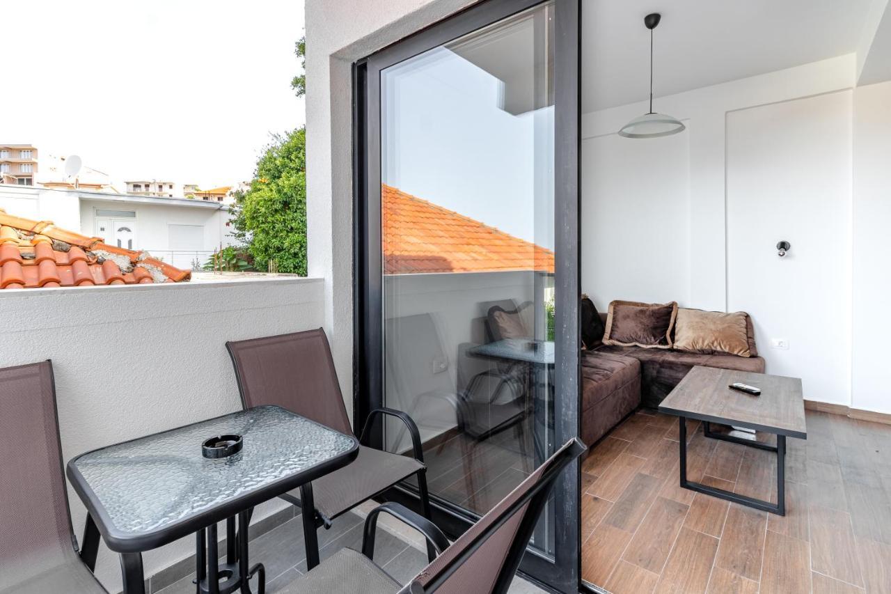 Casa Bianca & 2 Apartment